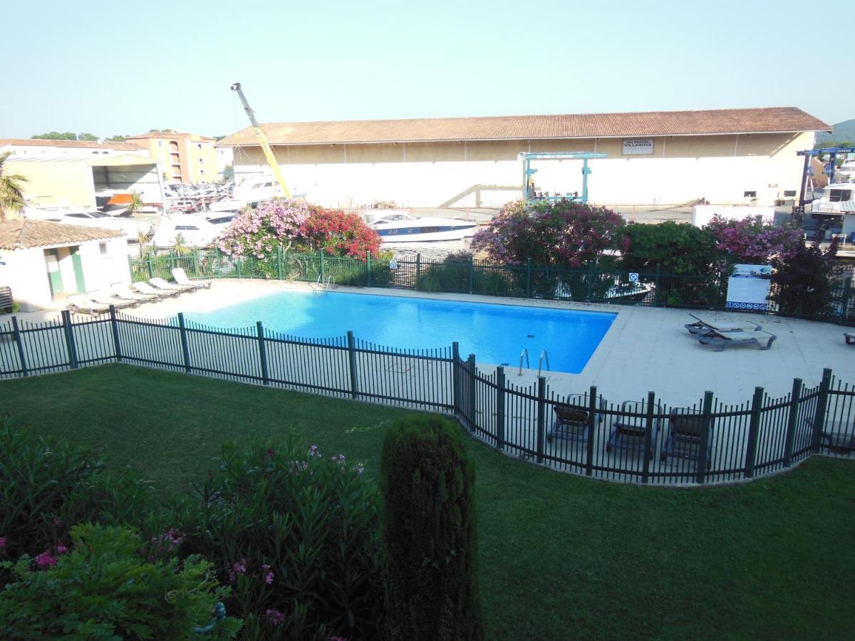 Luxury Apartment In Port Grimaud Eksteriør bilde